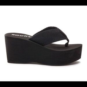 Never Worn! Rocket Dog Black Platform Flip Flops